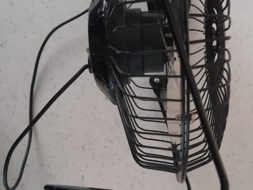 Ventilatore da tavolo con presa usb completo